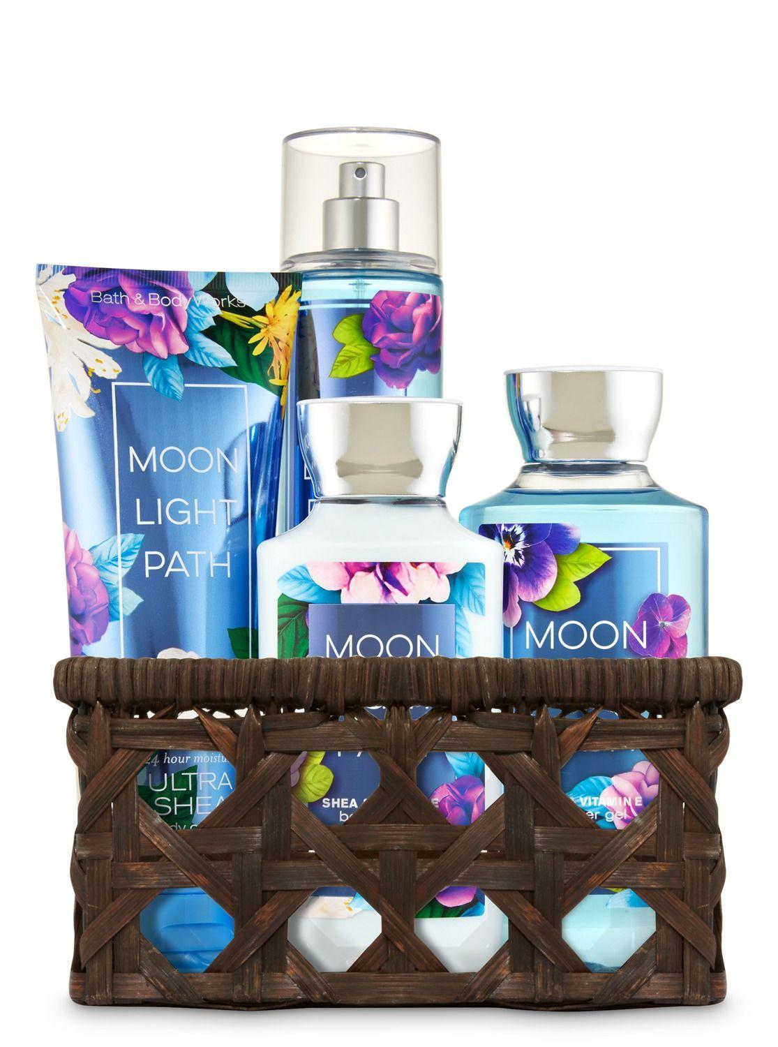 Sữa tắm Bath & Body Works Moon Light Path 295ml