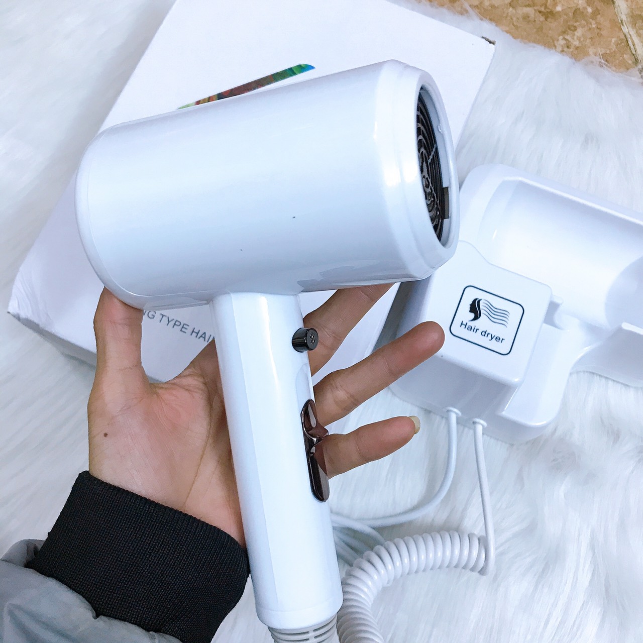 Máy sấy tóc phòng tắm khách sạn