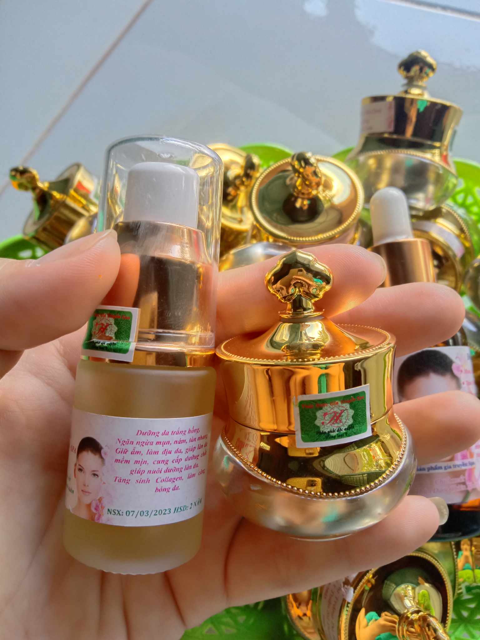 COMBO: 1 Kem Dưỡng + 1 Serum Dưỡng