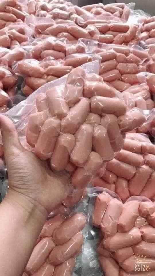 XÚC XÍCH BI TƯƠI (1KG)