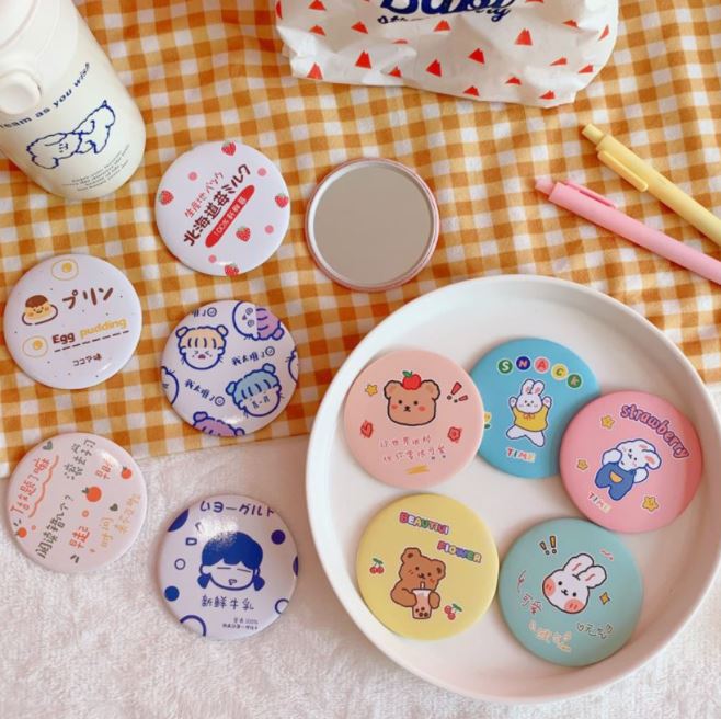 set 2 gương mini 1 mặt hoạt hình cute