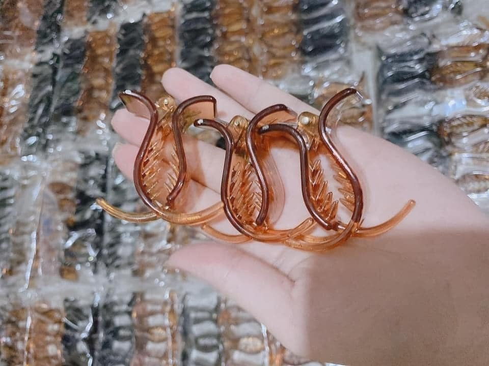 TKVT2 - Cào tóc, cặp tóc 3 răng [LOẠI NHỰA ĐẸP] - 1 CÁI