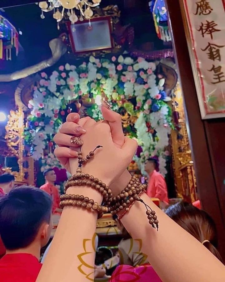 Vòng tay Tram Huong 108 hạt