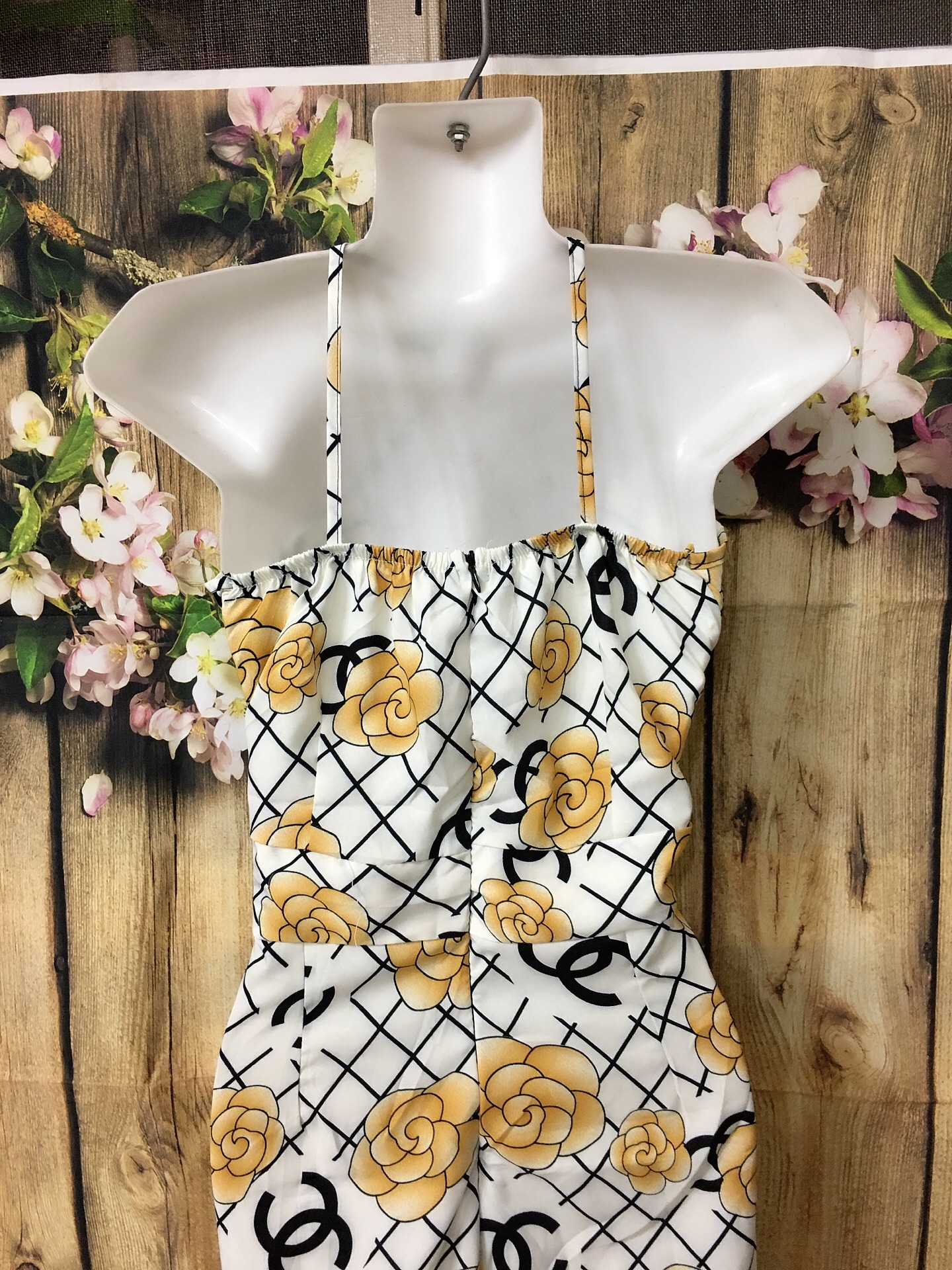 Jumpsuit size 40-50 kí ( eo 68 cm trở xuống )