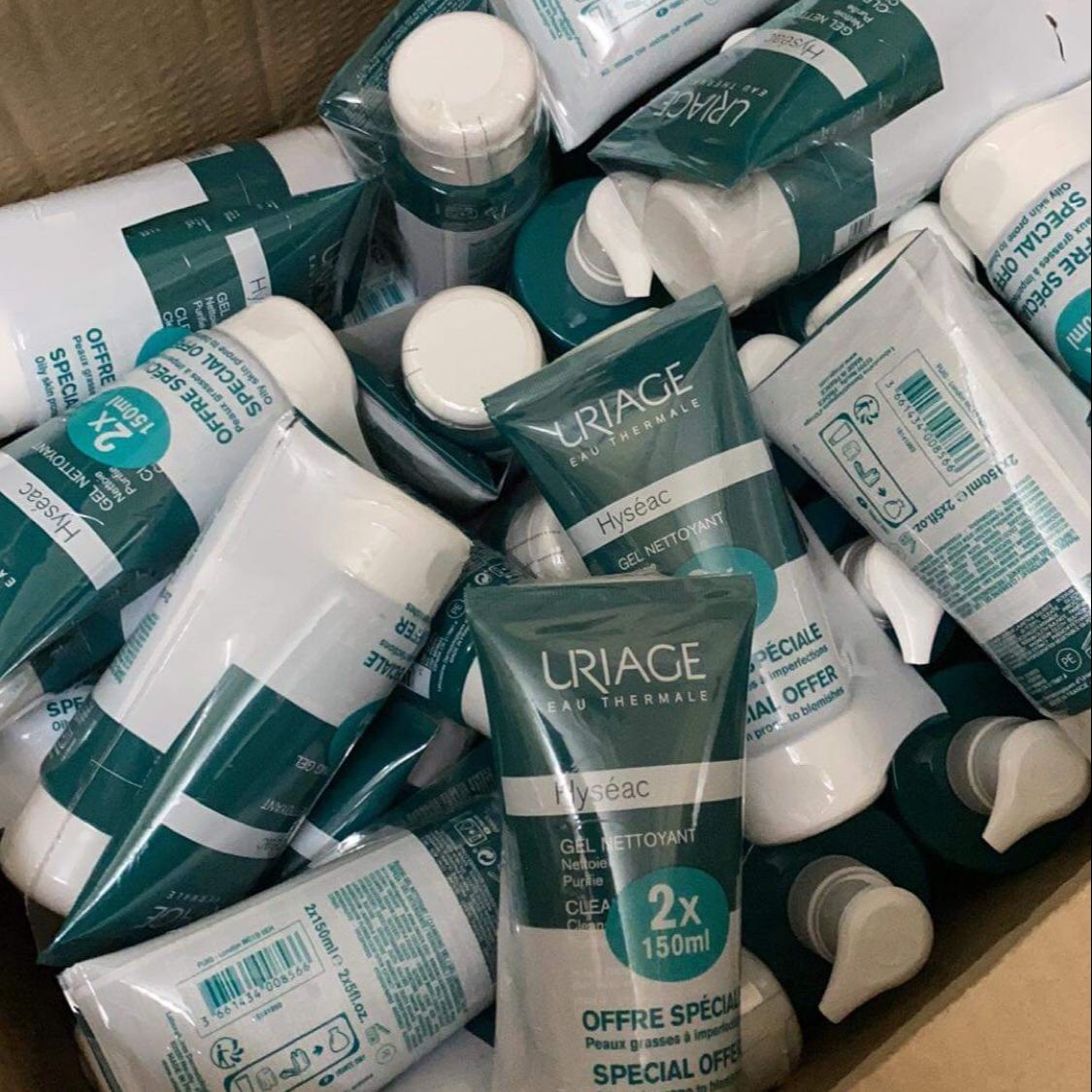 Sữa Rửa Mặt Uriage Dành Cho Da Dầu Da Mụn 150ml