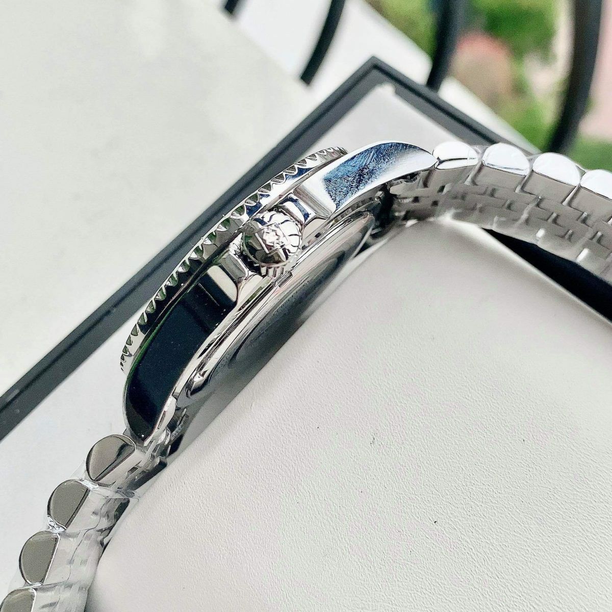 Đồng hồ thể thao nam Invicta 30610