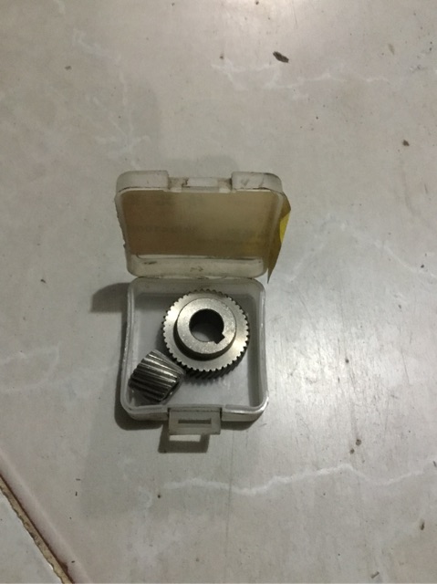 Bộ bánh răng máy cắt gạch 4100NH Trung Quốc
