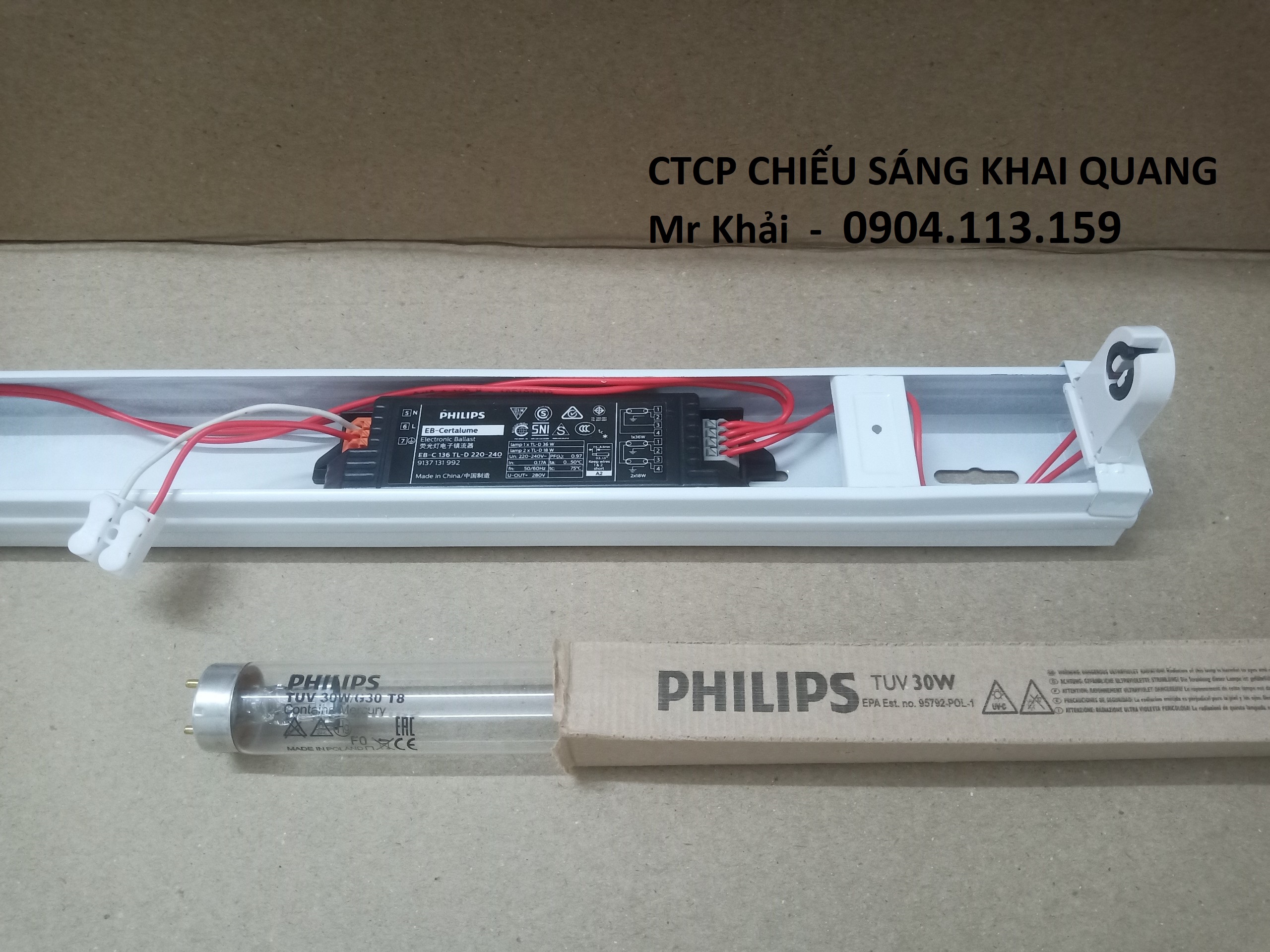 (SALE) Bộ đèn UV tiệt trùng 30W Philips chiều dài 0.9m