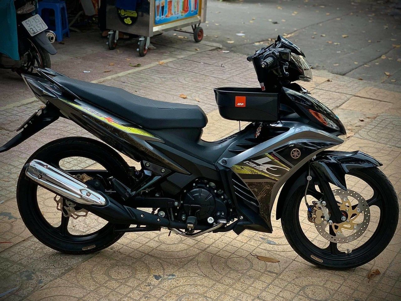 [HCM]Tem xe Exciter 135 tem rời xe đen hoặc xám đen