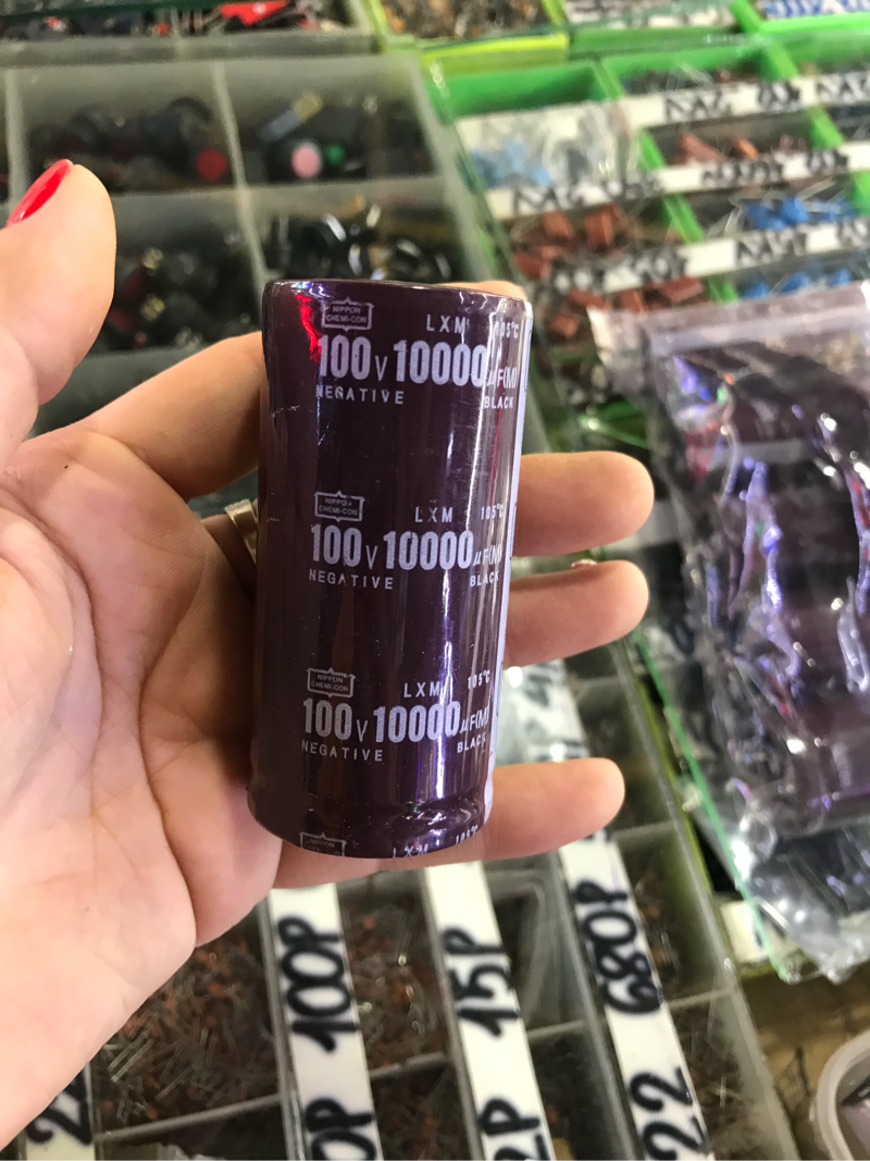 tụ lọc nguồn 10000mf 100v - tuloc10000mf100v