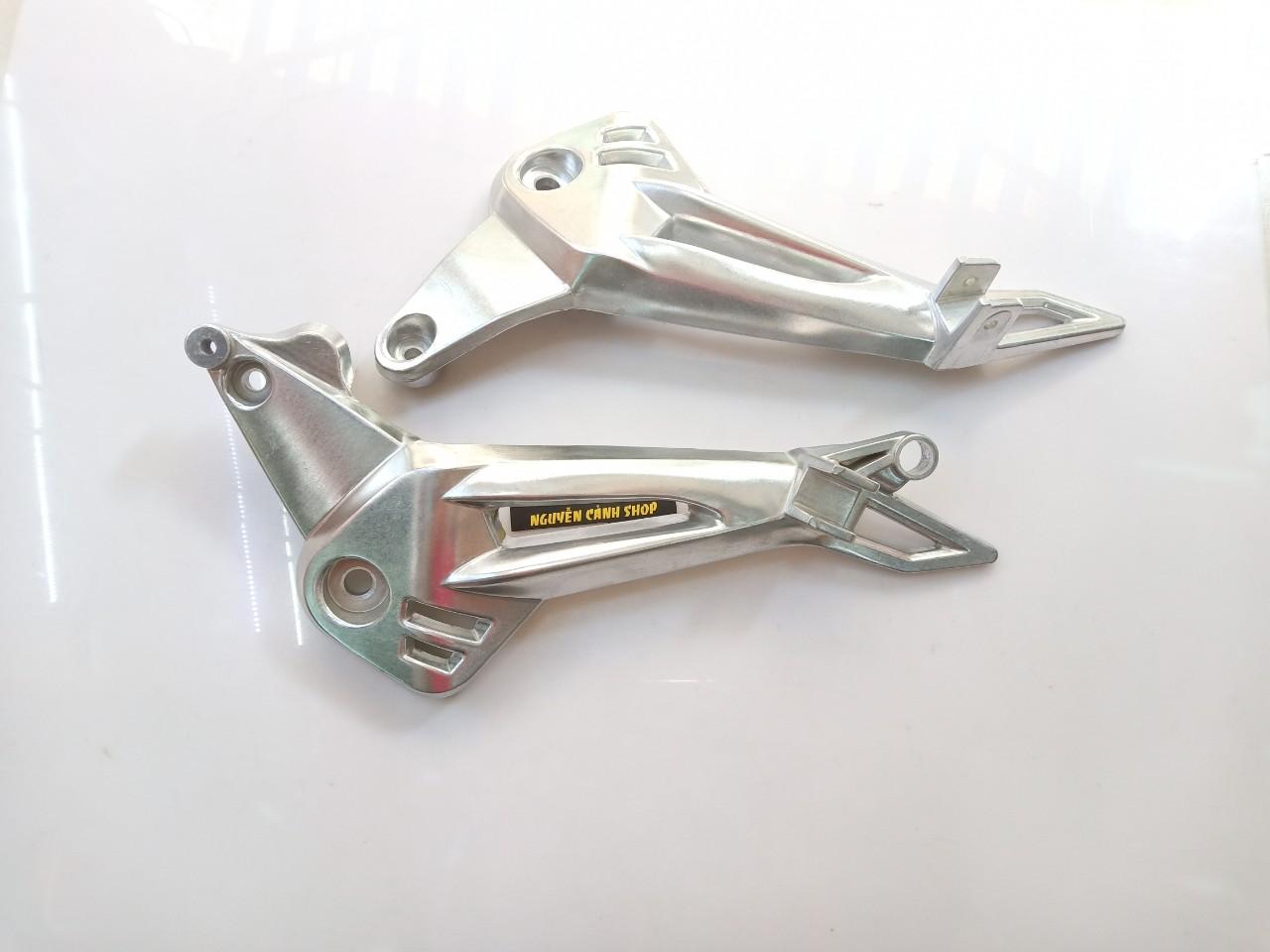 gác chân nhôm đùi gà gắn xe wave drem