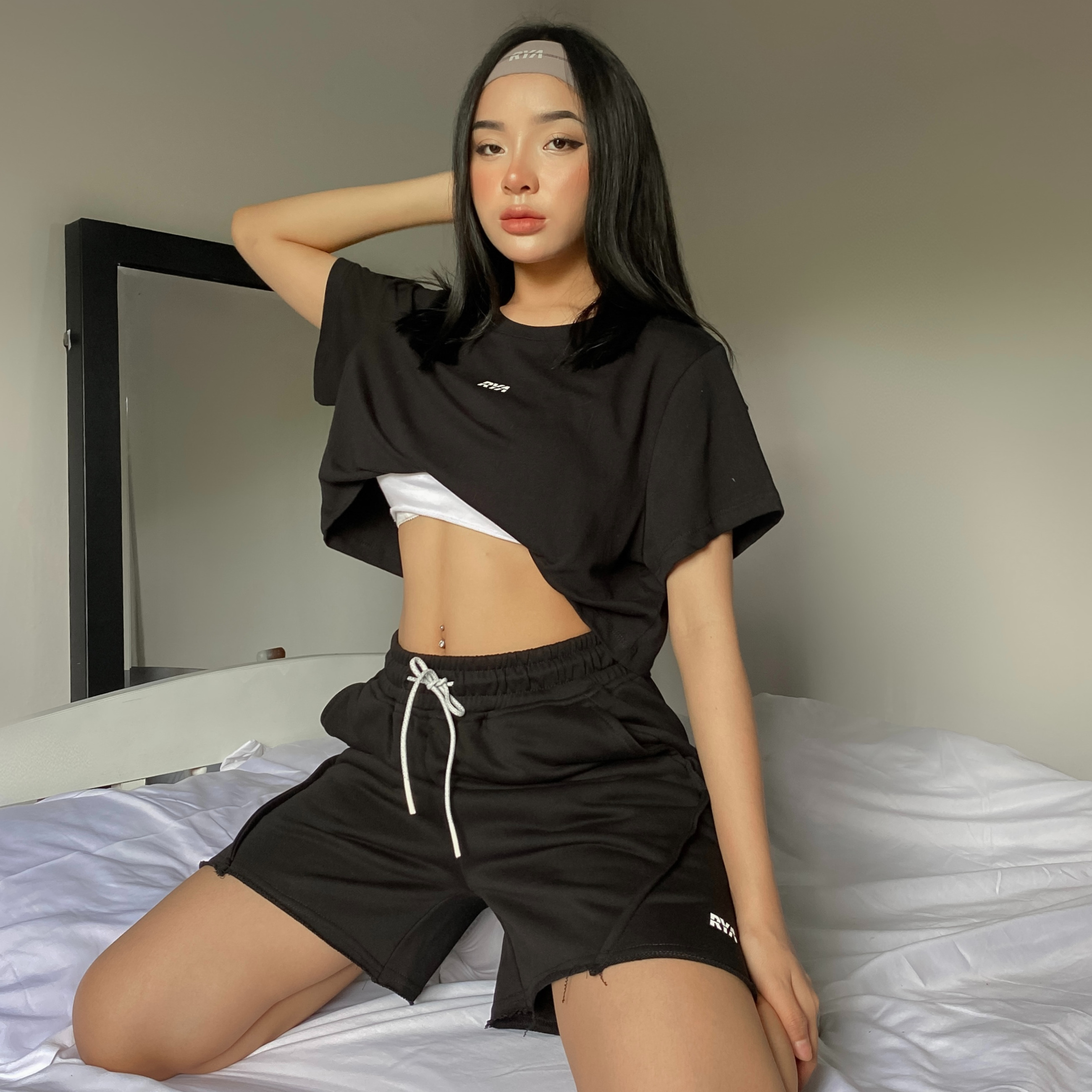 Quần short thun lửng RYACTIVE - LOUNGE SHORT BLACK