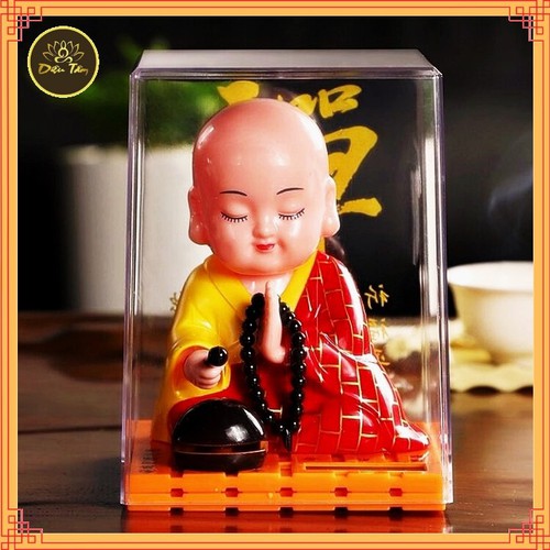 tượng phật- tượng chú tiểu  gõ mõ