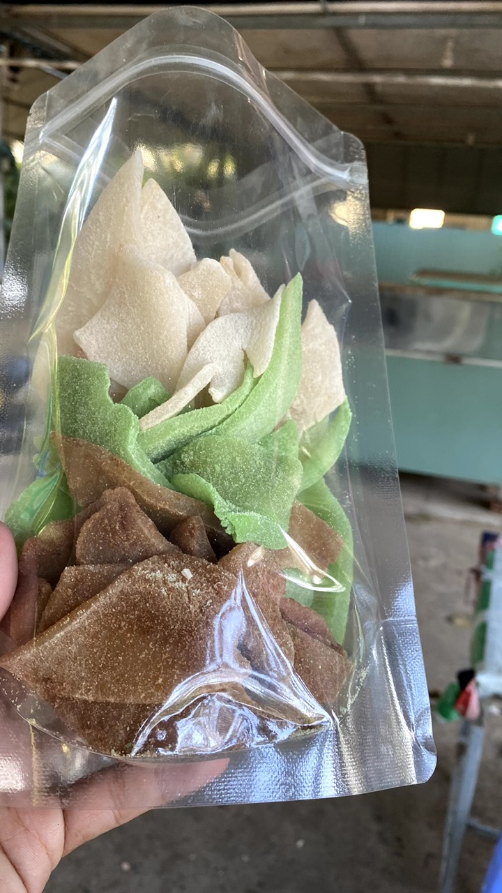 (Freeship) 1Kg Mứt dừa non miếng mix vị BẾN TRE- CHỢ BẾN TRE