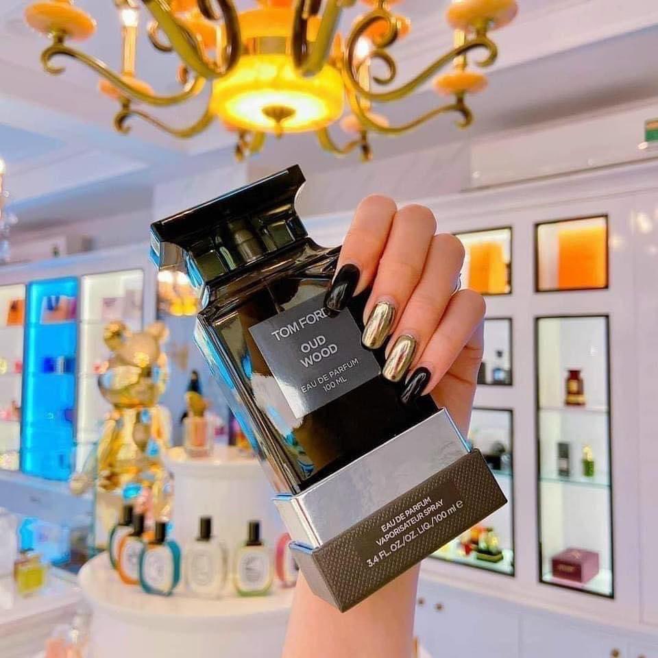 Nước hoa nam Tom Ford Oud Wood 100ml