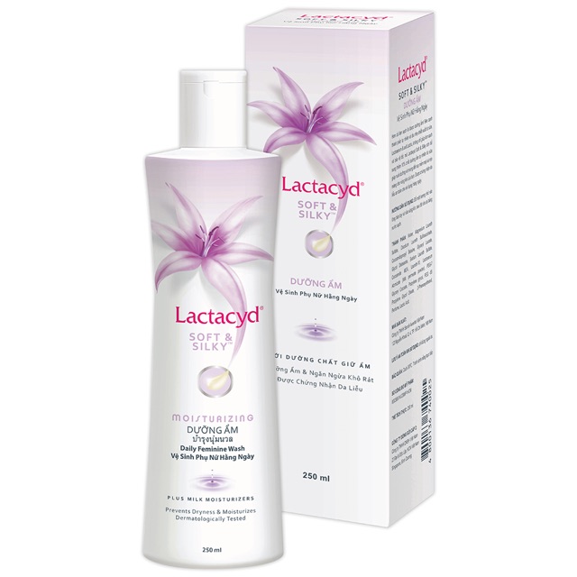 [HCM]Dung dịch vệ sinh phụ nữ Lactacyd Soft Silky (250ml- màu tím)
