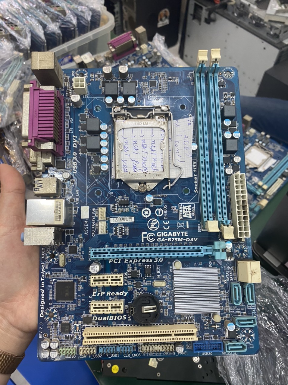 [HCM]MAINBOARD GIGA B75 D3V