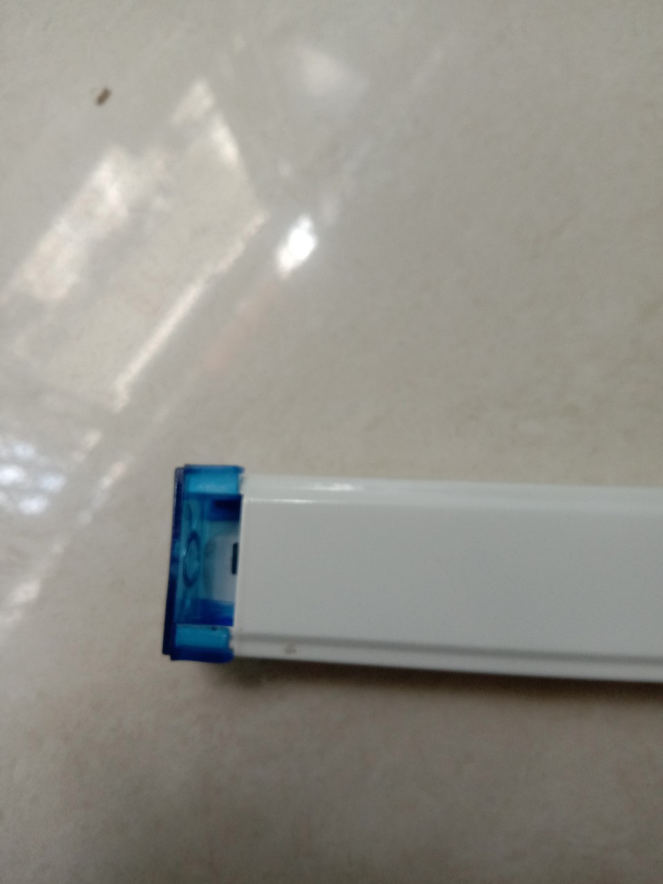 Máng dùng cho đèn led T8