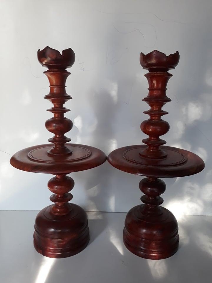 Bộ 02 chân đèn thờ bằng gỗ hương ta cao cấp (cao 40cm) -CT40