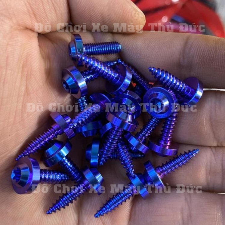 Ốc titan 5li xoắn gắn dàn áo yamaha