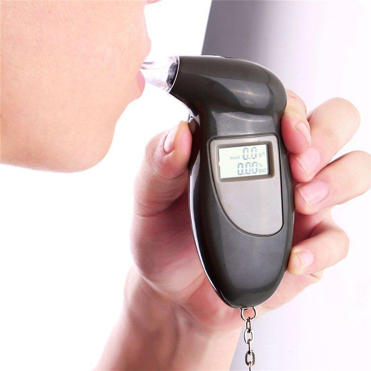 Máy đo nồng độ cồn Alcohol Tester máy kiểm tra độ cồn trong hơi thở cầm tay LCD chất lượng đo nhanh tự kiểm tra độ cồn tại chỗ bảo đảm an toàn trước khi lái xe