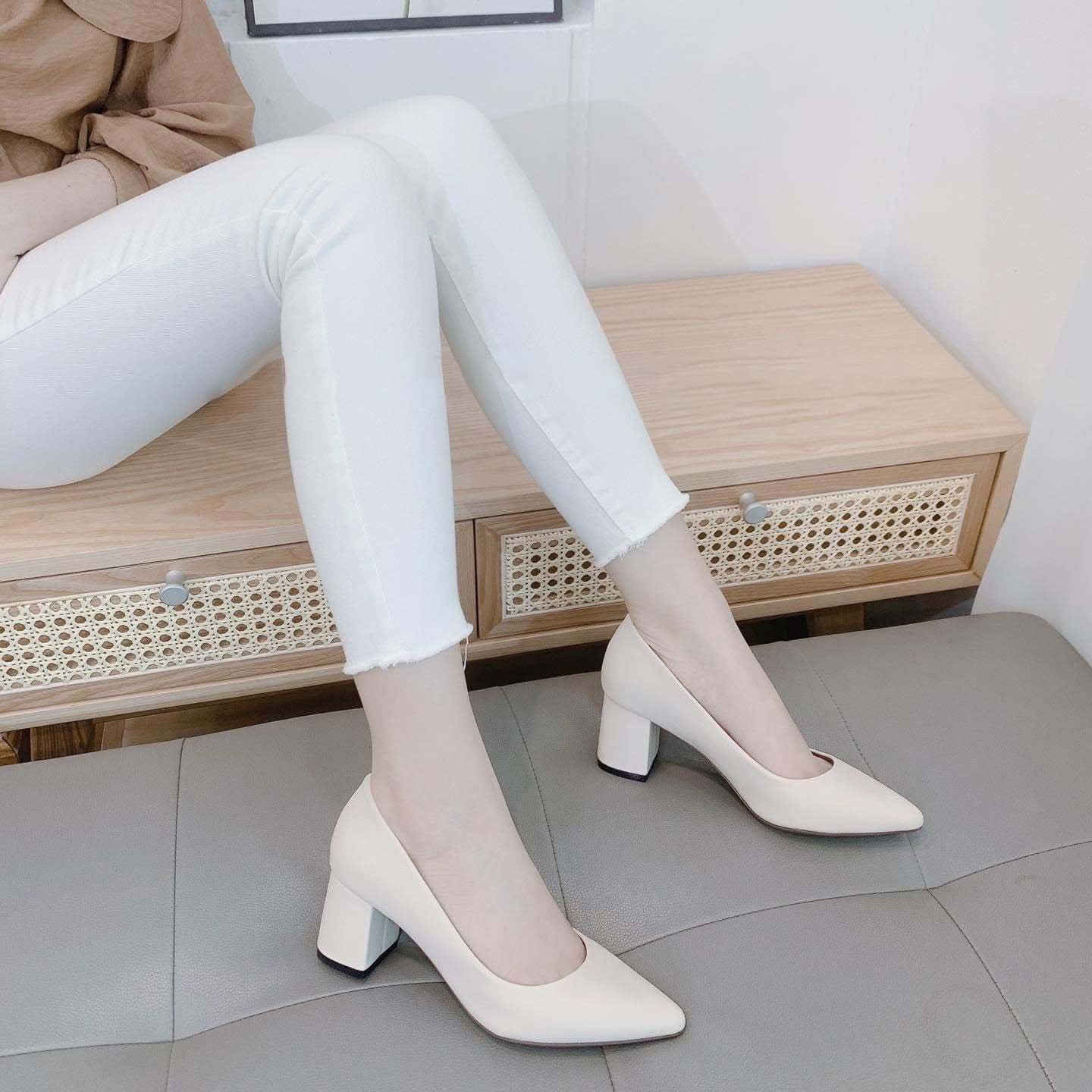 Giày cao gót nữ gót 5p ( chọn tăng 1 sz để êm ái hơn )
