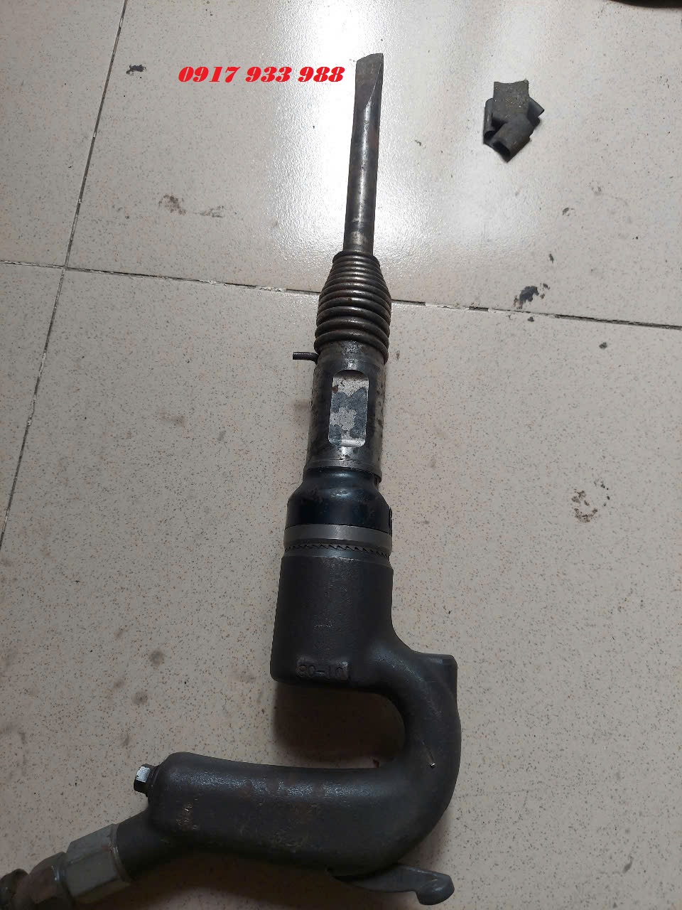 Máy đục dùng hơi, khí nén hàng bãi nhật