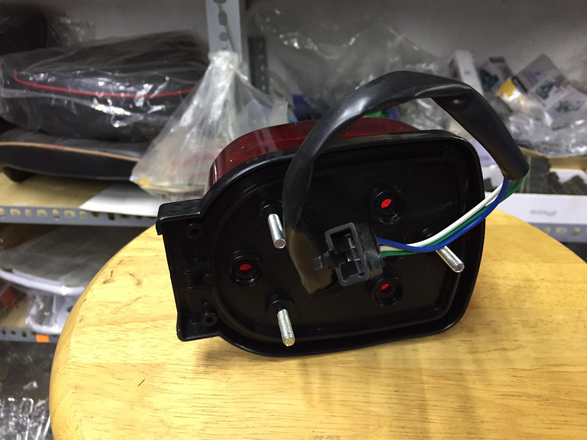 bộ đèn láy sau (đèn hậu) cub 81 mới (cub hanlim)