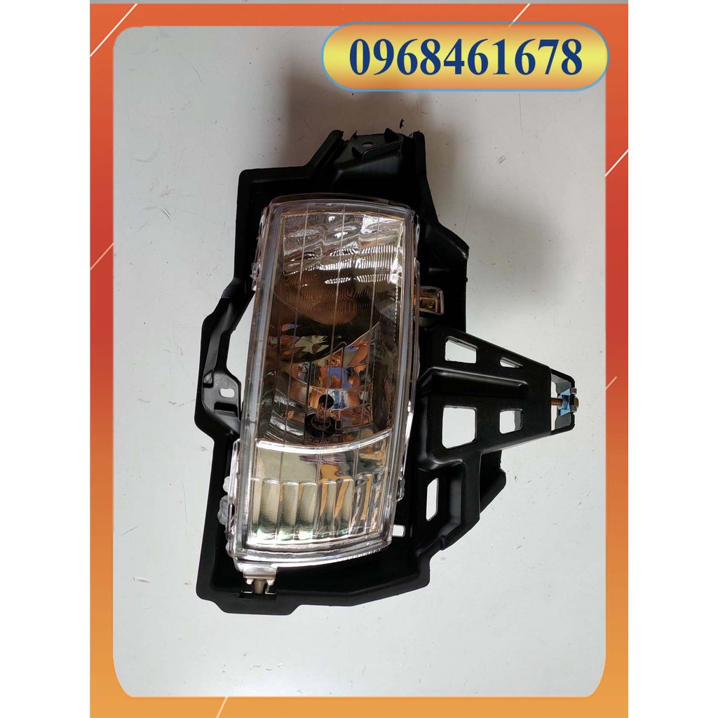 ĐÈN GẦM INNOVA 08-11