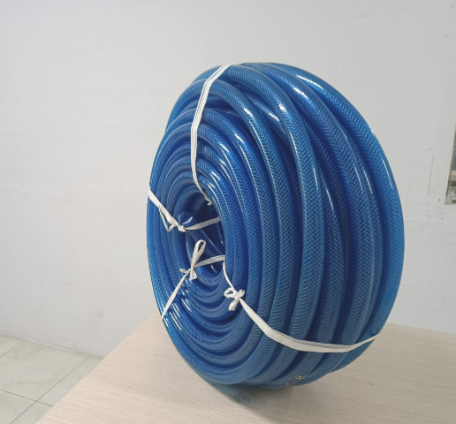 Ống nhựa dẻo Fi 20 - cuộn 20m