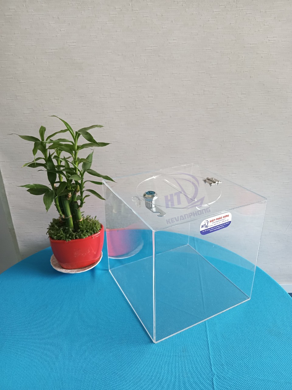 [HCM]Thùng phiếu 30x30x30cm (TP03)