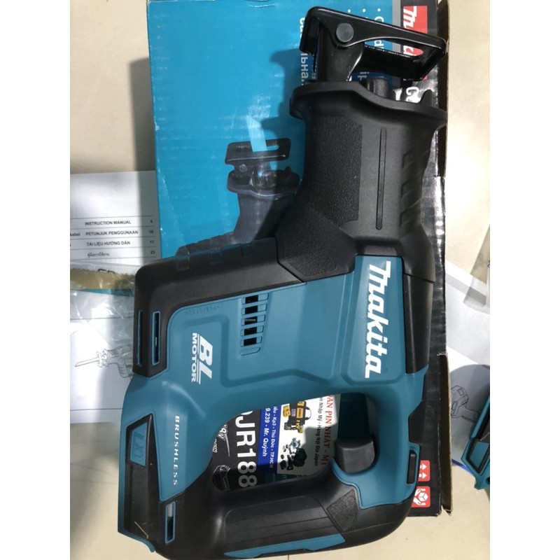[HCM][Trả góp 0%] Cưa kiếm makita djr 188z