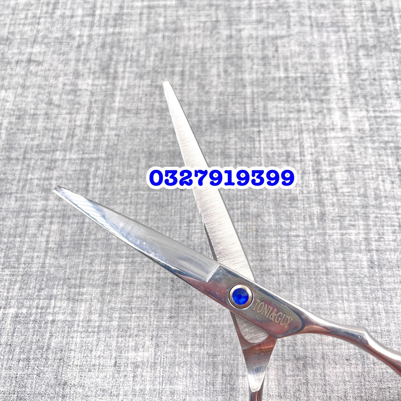 Tony&Guy Kéo cắt tóc cao cấp Tony 6.0 - Kéo học viên 6 inches thép nhật S440C độ cứng trên 62HRC màu trắng kèm bao da