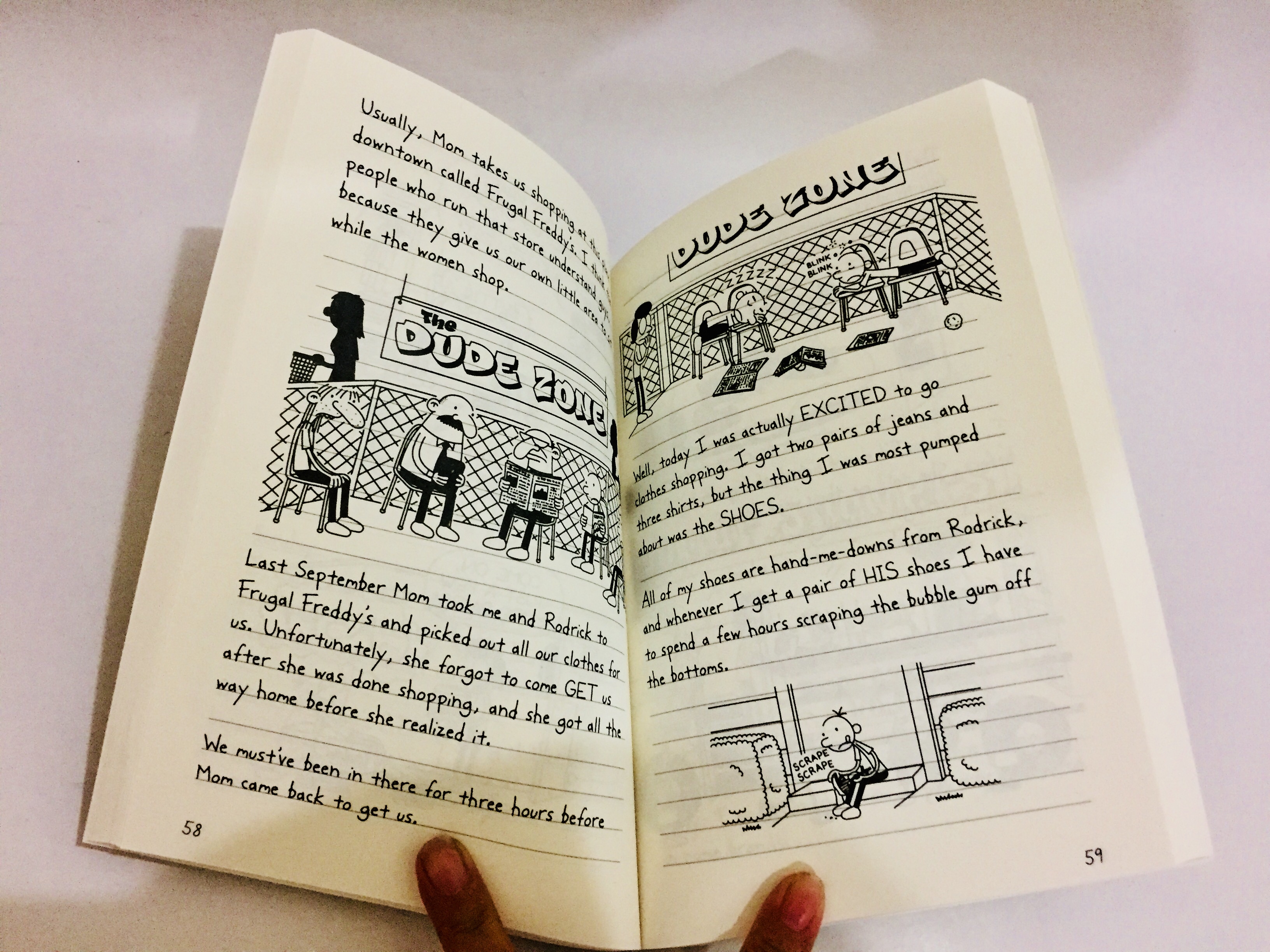 MỚI NHẤT 23Q - Diary of a Wimpy Kid