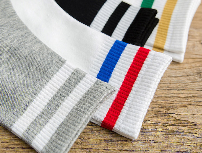 Vớ tất cotton cổ lửng kẻ sọc nhiều màu basic