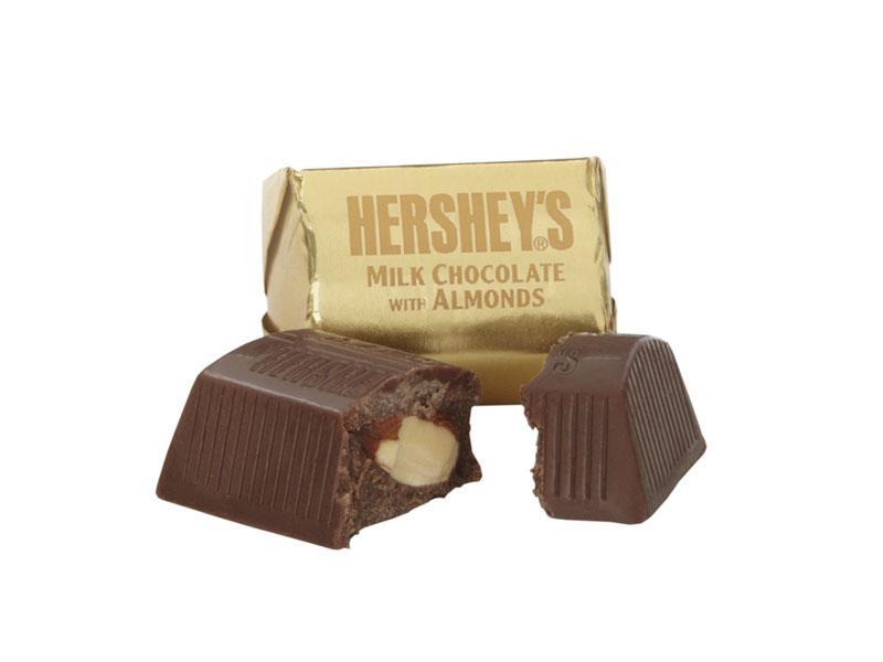 Hershey’s Nuggets Milk Chocolate With Almonds 299g