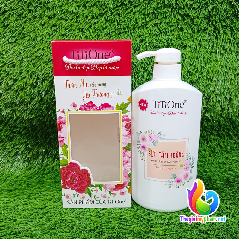 Sữa Tắm Trắng Da Titione 750g