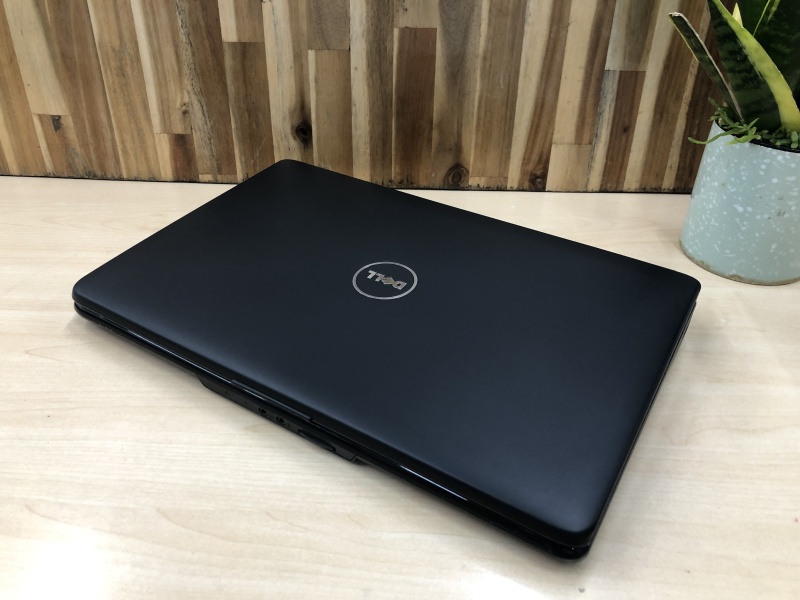 Laptop Dell 1545 - intel P8600 - HDD 320GB - 15.4 inch