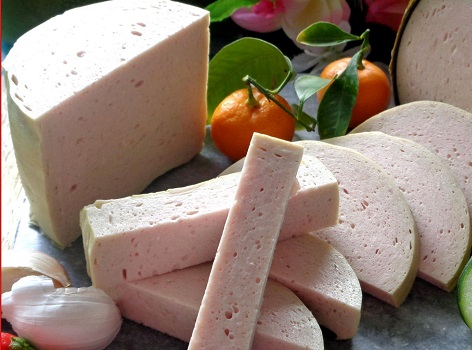 Chả lụa nhà làm Cô 4 Bình Định (0.5kg)