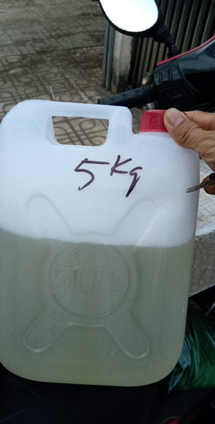 [HCM]Chất tạo bọt dùng làm bê tông nhẹ 1kg.
