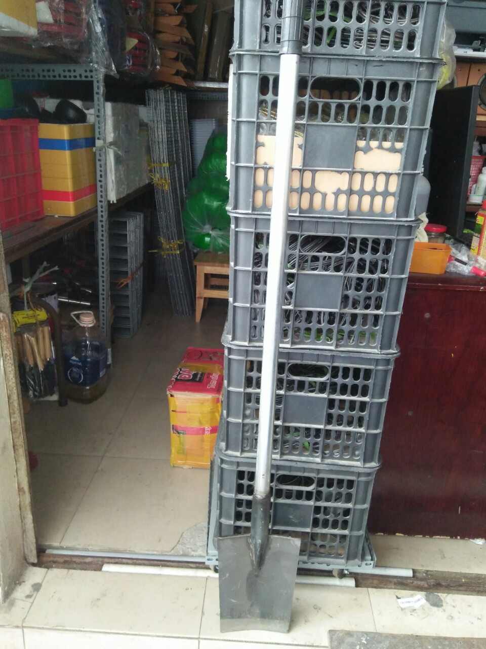 Xẻng Thuổng Đào Đất Làm Vườn, Xắn Đất ,Bứng Gốc Cây cán sắt