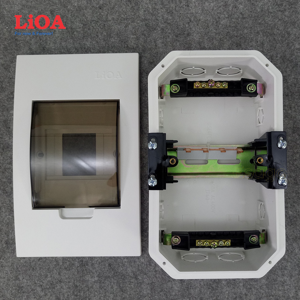 Tủ điện nhựa chứa aptomat Lioa 2-4 át