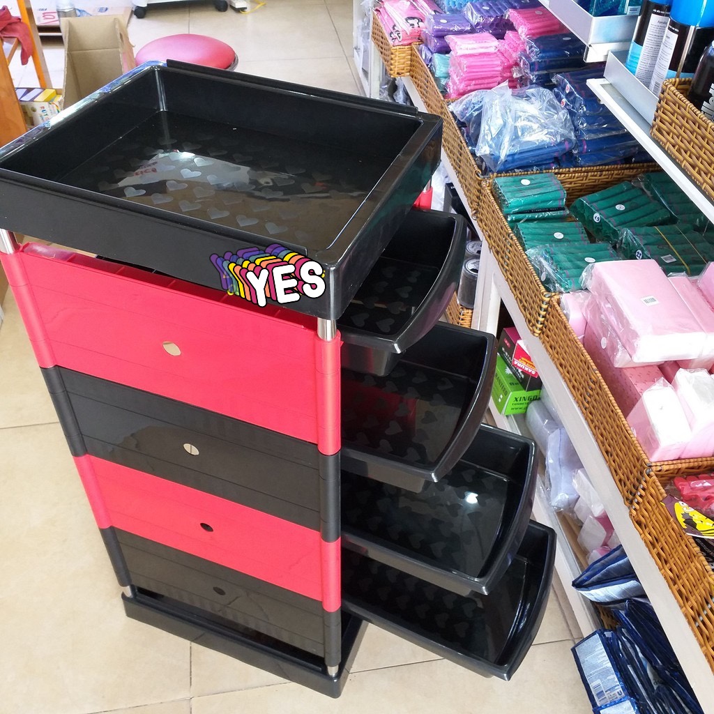 Xe đẩy 4 tầng dụng cụ ngành tóc QV