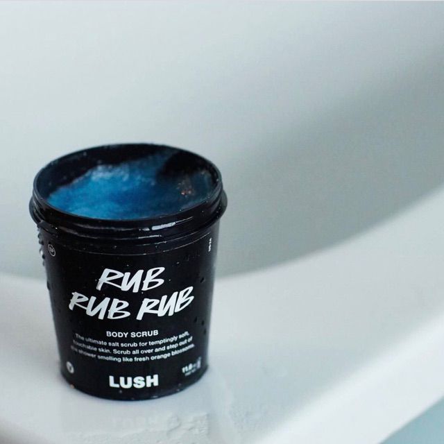 [HCM]Sữa tắm có hạt scrub LUSH - Rub Rub Rub shower scrub