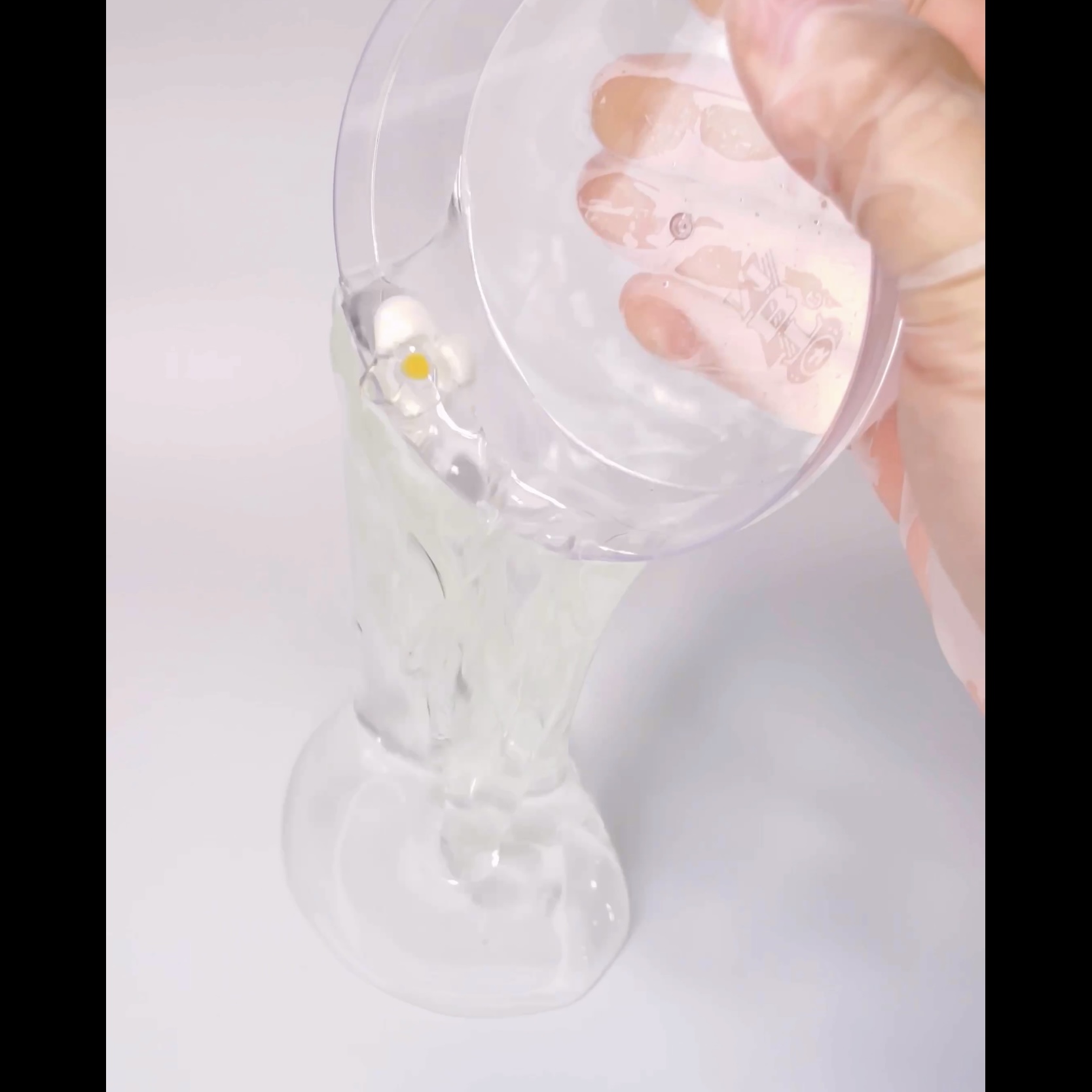 Slime Egg yolk - chất water slime (slime nước)