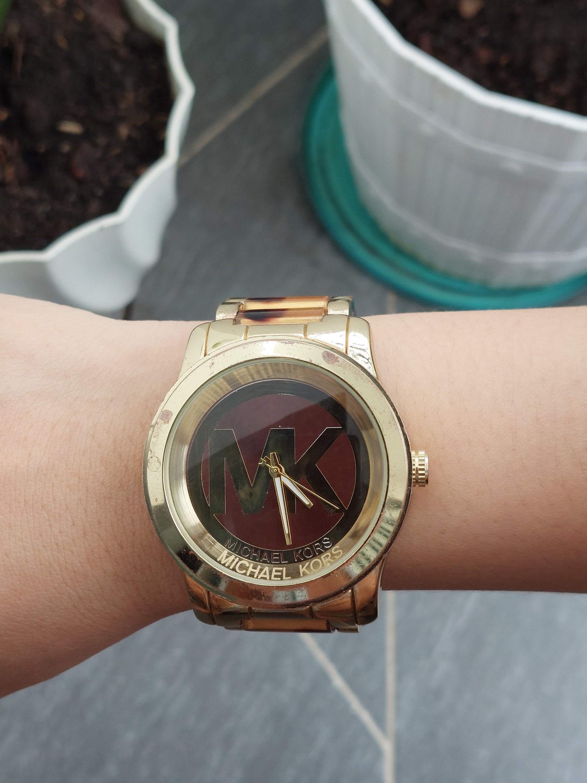 Đồng hồ nam Michael Kors chạy pin hàng Si