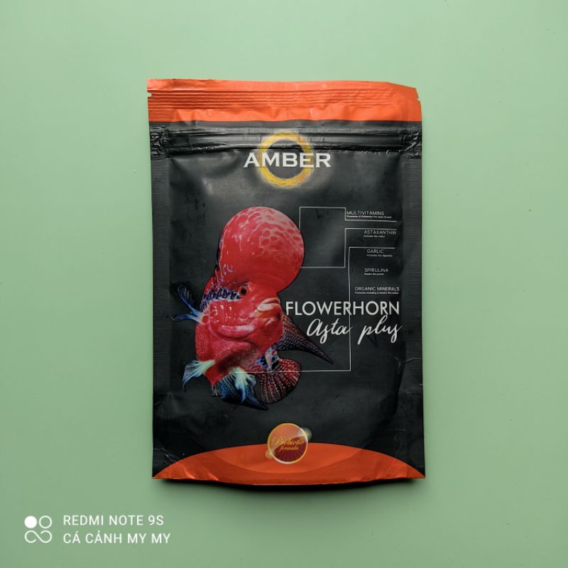 Cám cá Amber thức ăn cá La Hán