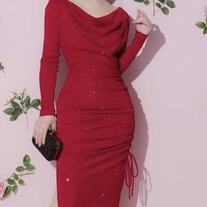 đầm body tay dài cổ đổ dây rút