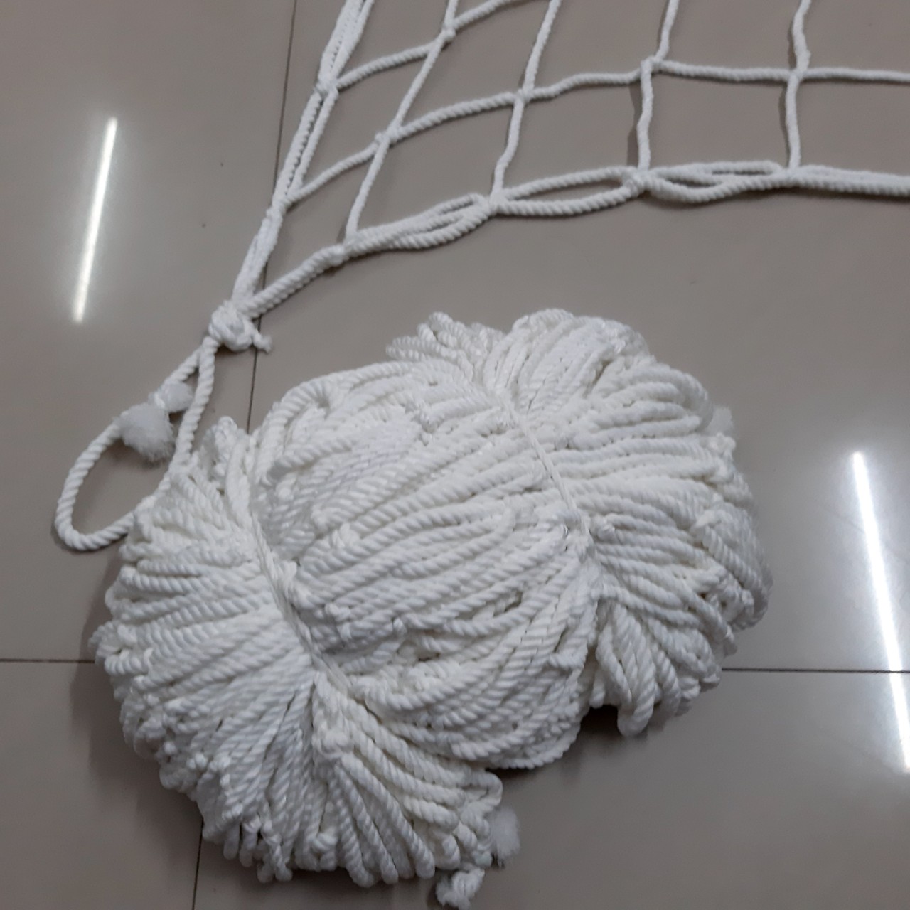 lưới chặn cầu thang lan can bảo vệ trẻ em