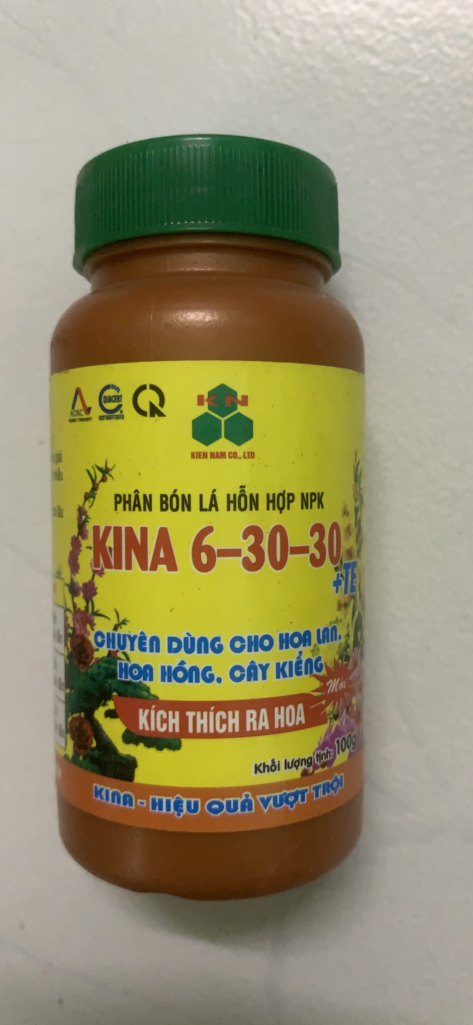 Phân bón lá NPK 6-30-30 KINA lọ 100gr